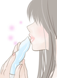 バイブにキスをする女性